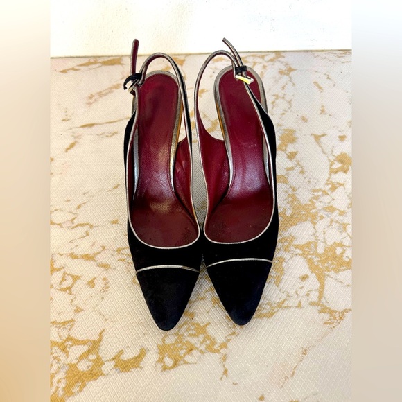 🔥🔥FINAL CLEARENCE🔥🔥 PRADA Vimtage Black Suede Leather Slingback Heel Pumps 4” - Picture 1 of 8